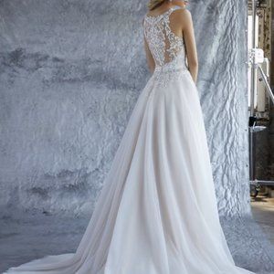Mori Lee size 18 A line Gown Ivory